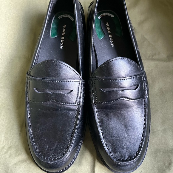 Nunn Bush Men's Classic Black Slip-On Loafers - Picture 1 of 6